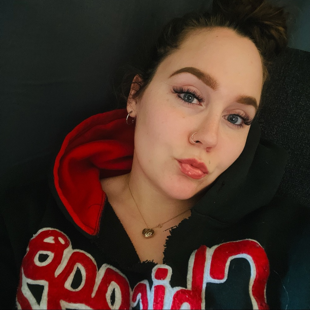 Meet your Posher, Savanna